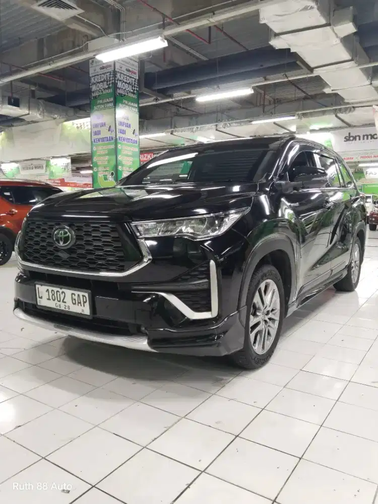 INNOVA ZENIX 2.0 Q AT HYBRID MODELISTA