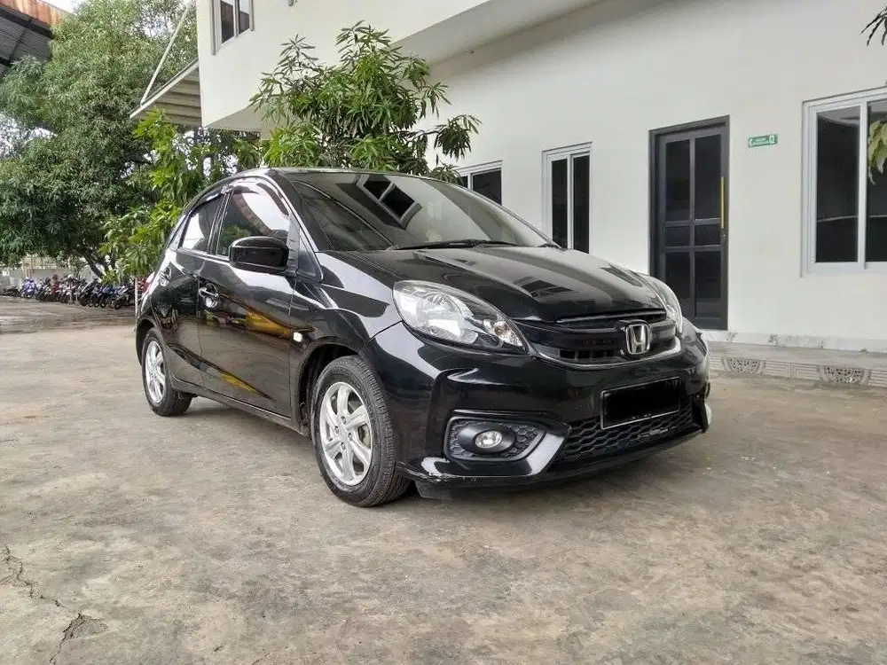 Honda Brio E/MT Tahun 2016 Hitam