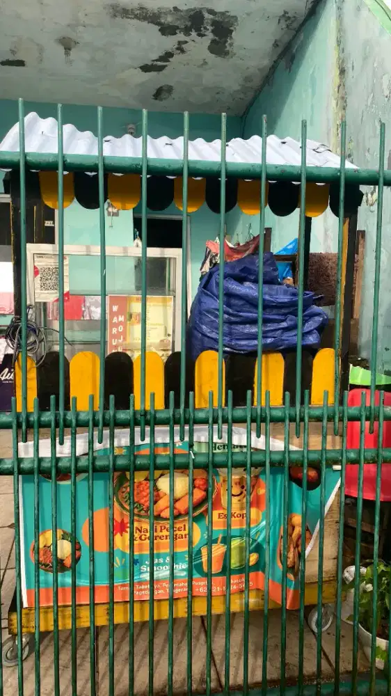 Gerobak dan meja dagang