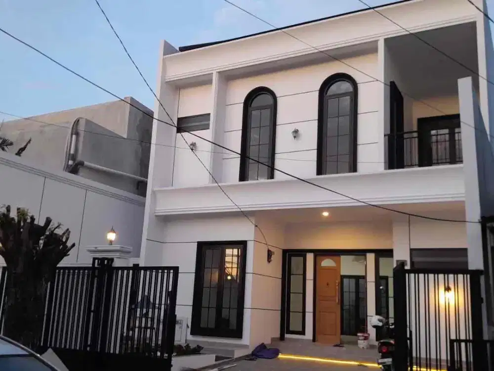 Rumah Baru 2 Lantai Jalan Lebar Semi Furnished di Nusa Loka BSD