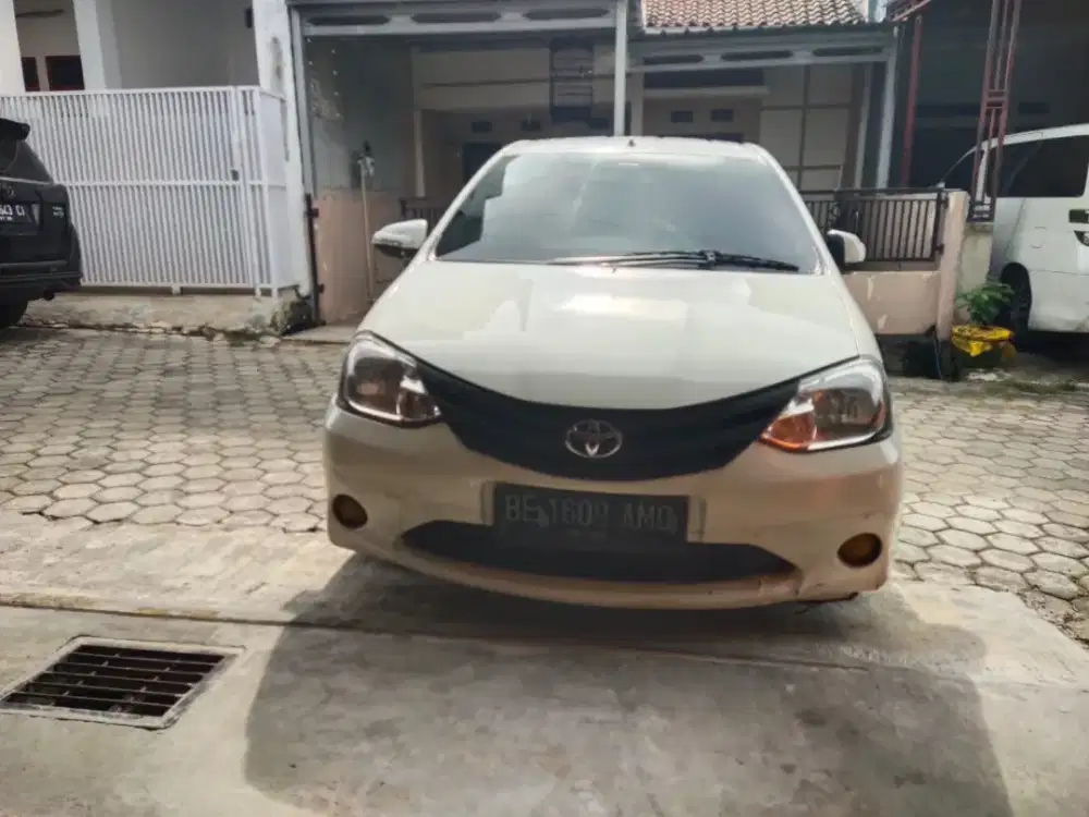 Etios Valco 2016 Lengkap Siap Pakai