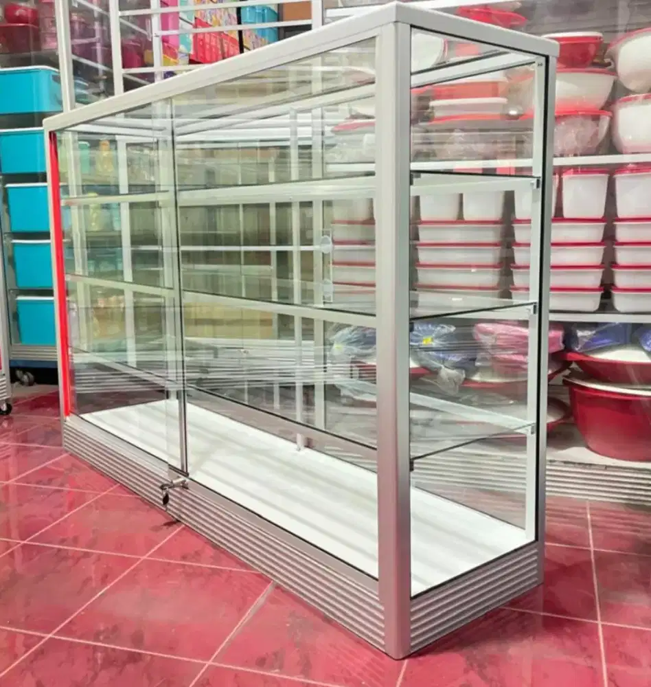 Di jual Etalase Panjang 1,5Mx1M Barang Baru & Ready