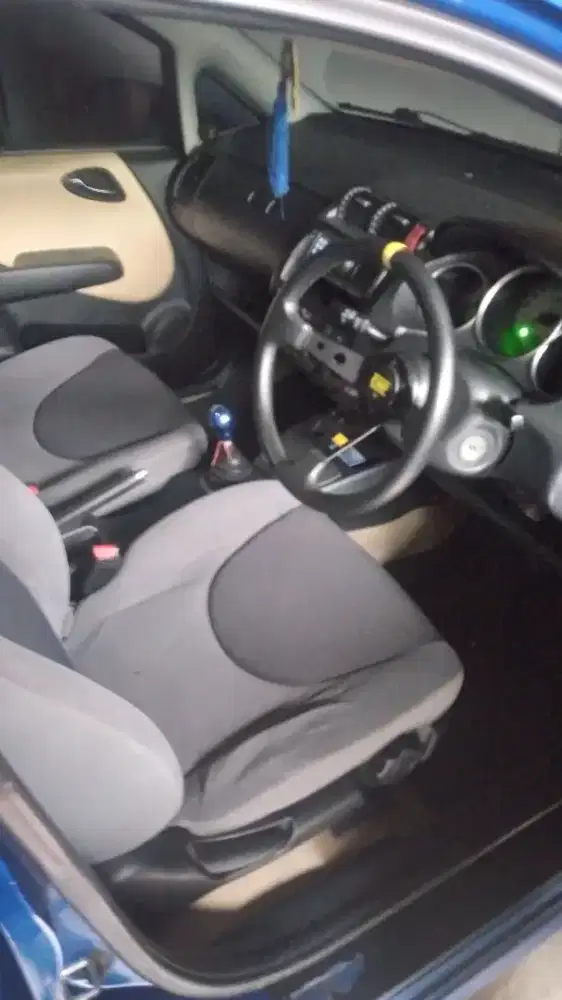 Jazz idsi biru tahun 2008