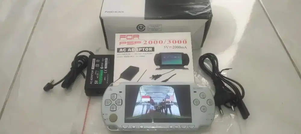 PSP Slim Fullset Fullgames not PS Vita