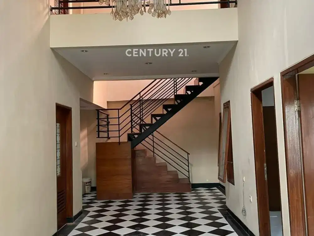 Rumah 2 Lantai Siap Huni Dekat Bypass Summarecon Derwati