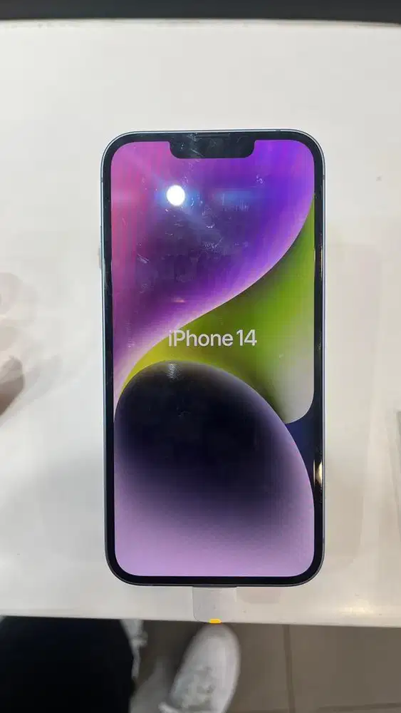 Handphone Iphone 14