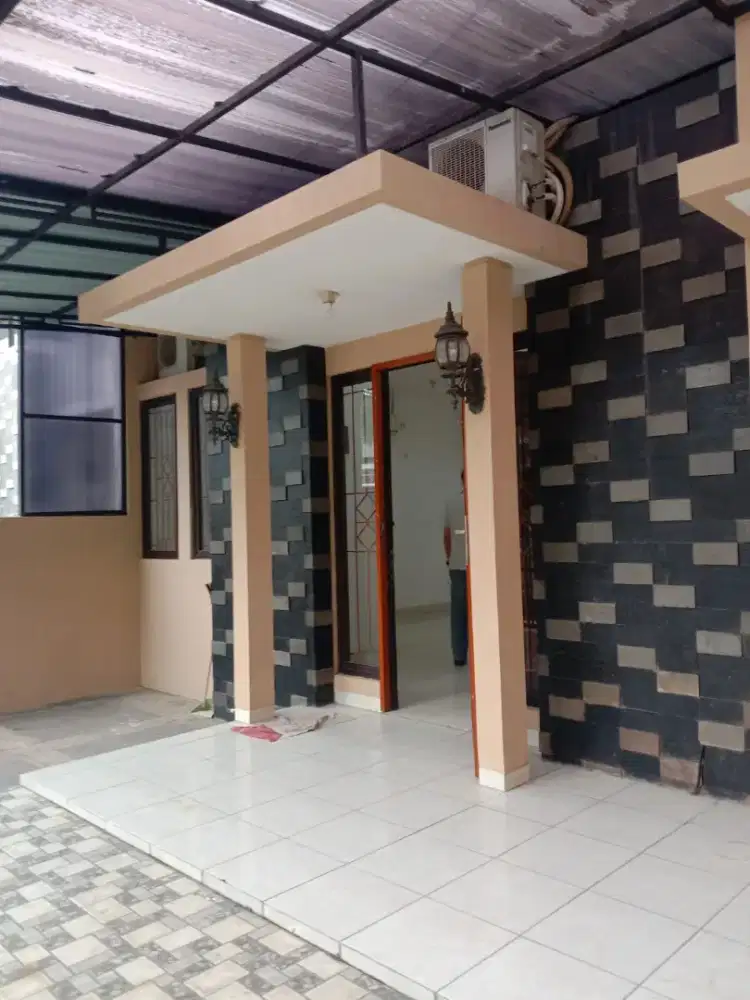 Jual Cepat Dan Murah Rumah Ful Renovasi Semi Furnish Di Cluster Ifolia