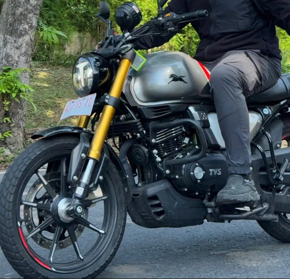 SIAPA CEPAT! TVS NIMBUS RONIN SE ABS 225