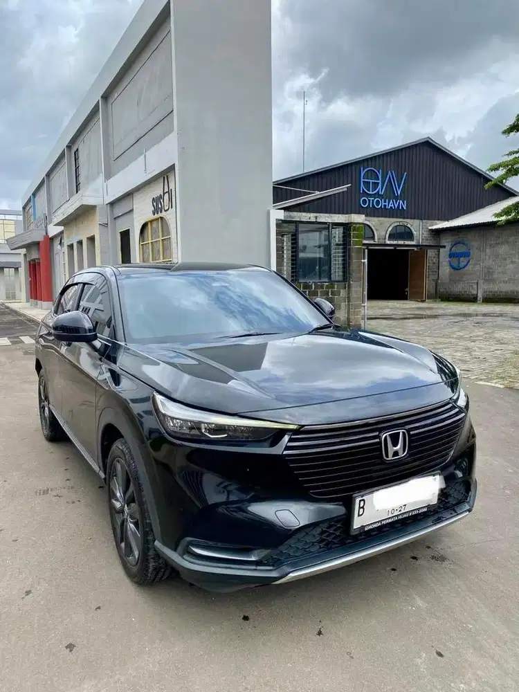 Honda all new hrv se panoramic pajak panjang service record