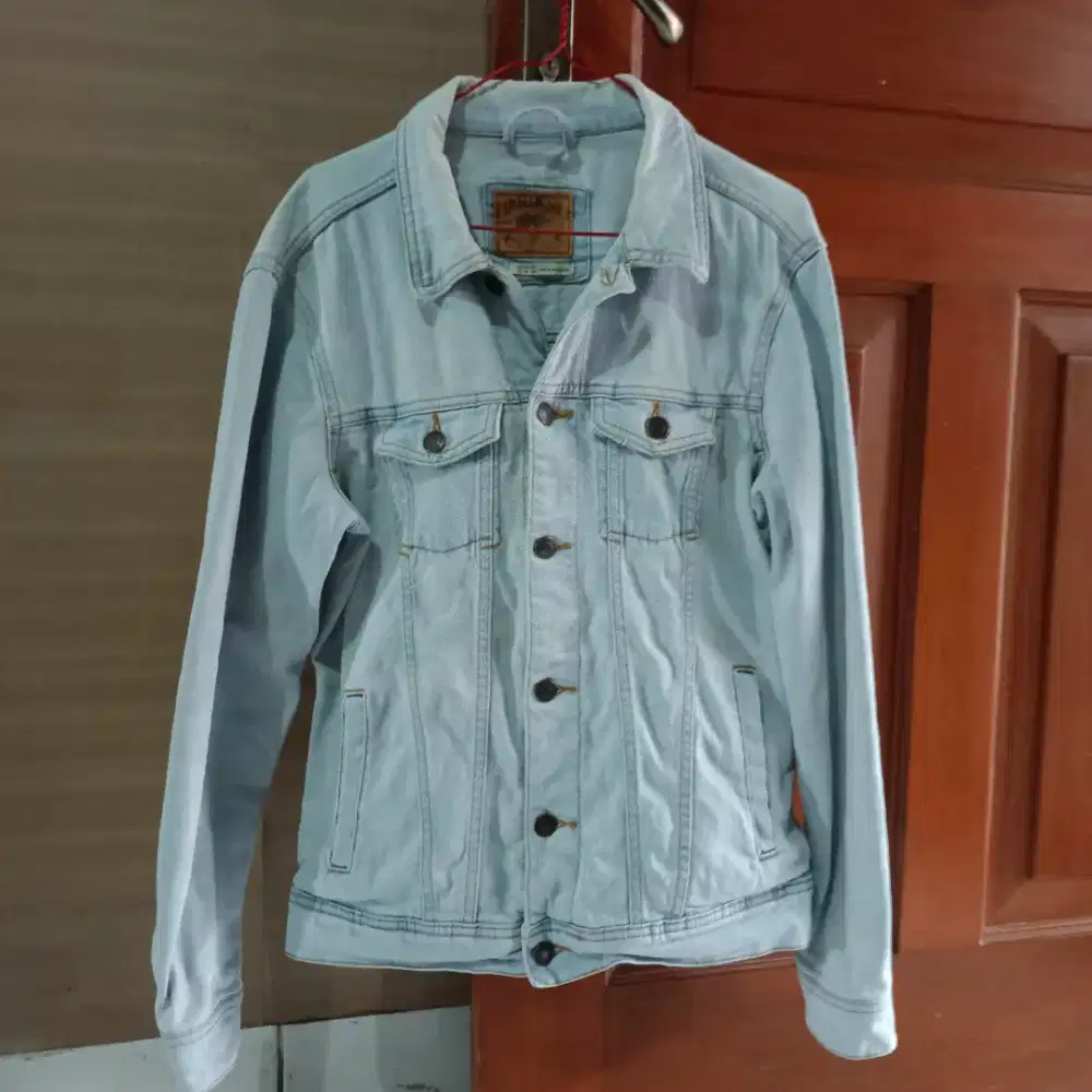 Jaket jeans pull and bear ori