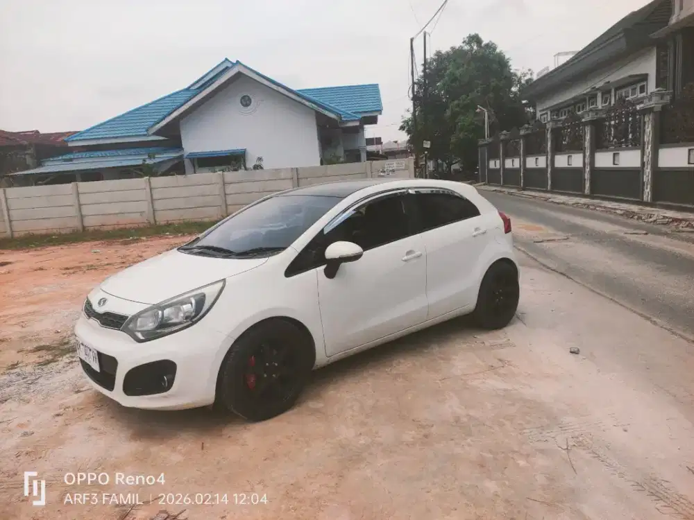 Kia Rio metik 2013
