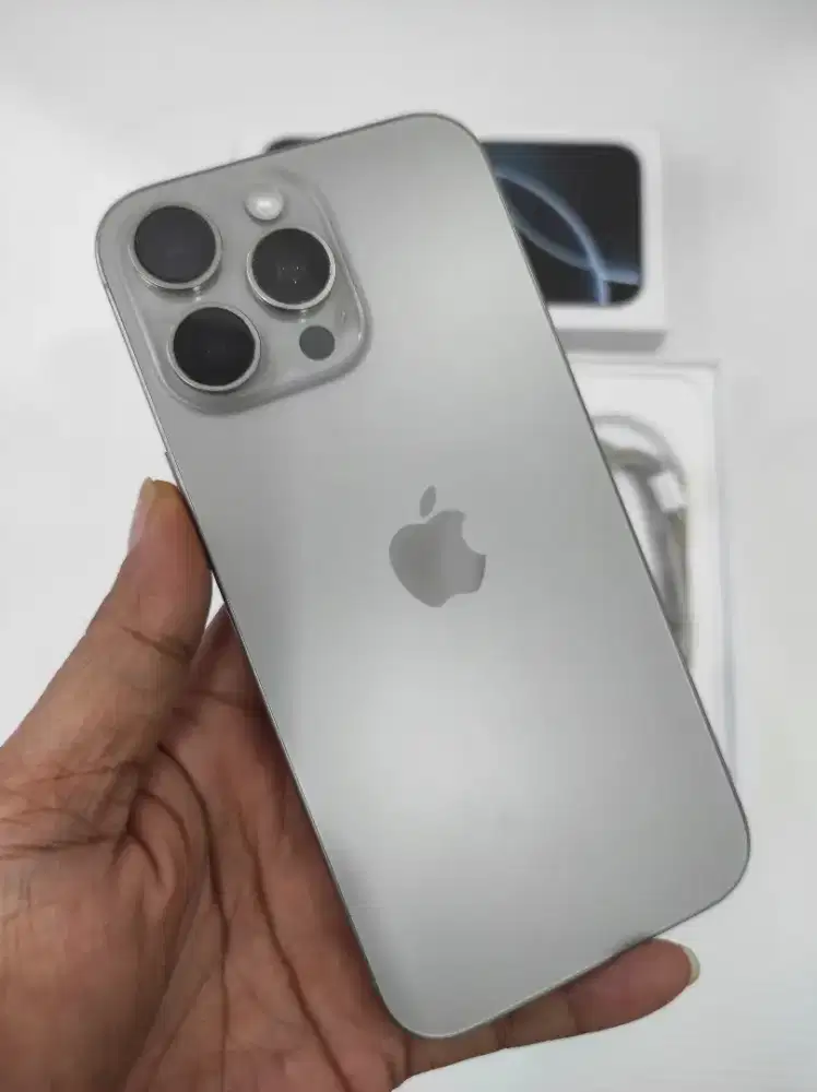 Iphone 16promax 256 
Garansi Ibox
Mulus 99%
Bh 97%
Fulset original