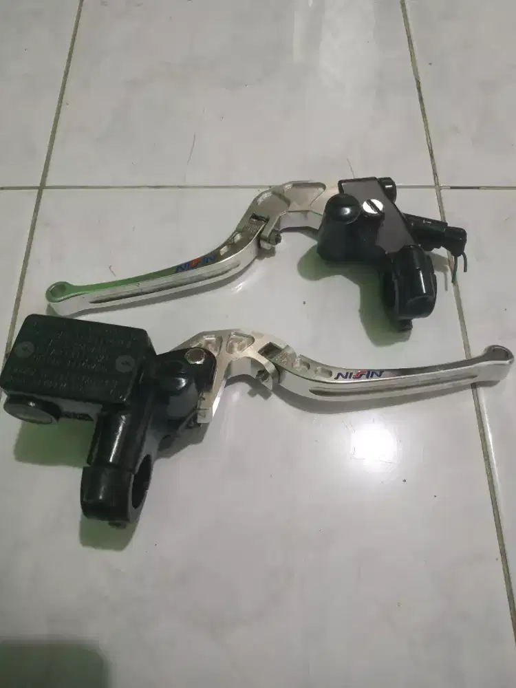 Sepasang Master Rem dan Handle kopling Nissin CBR CB150 Verza Megapro