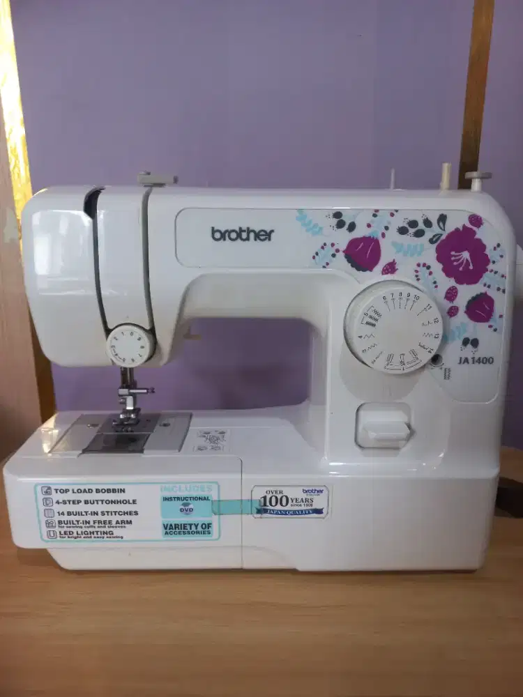 Mesin jahit merk Brother