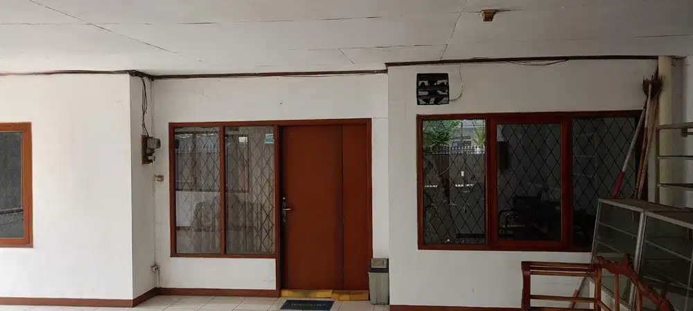 DIJUAL CEPAT/ DISEWAKAN RUMAH