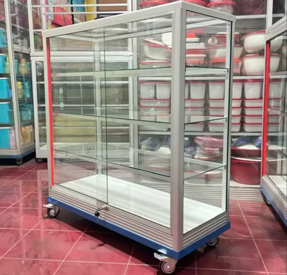 Etalase 1Mx1M Pake Roda & Kunci Buat Toko dll