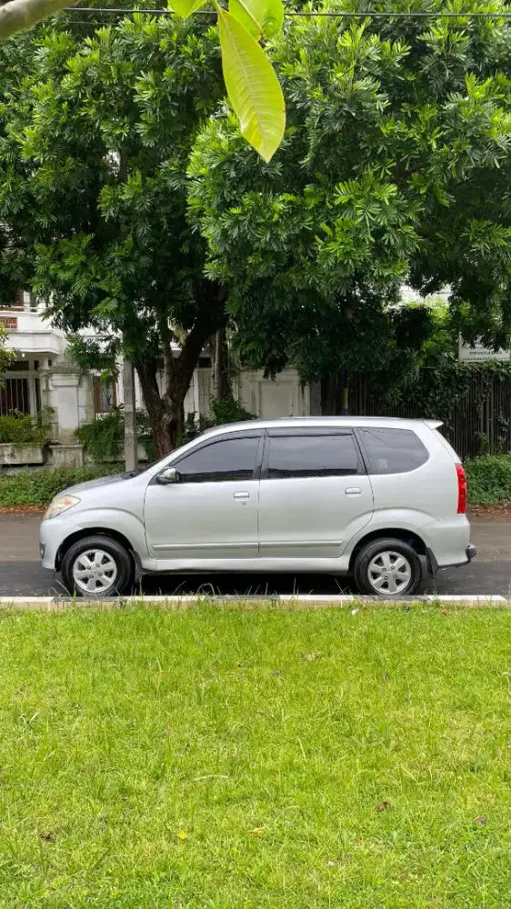 AVANZA G AT KM 125 RB