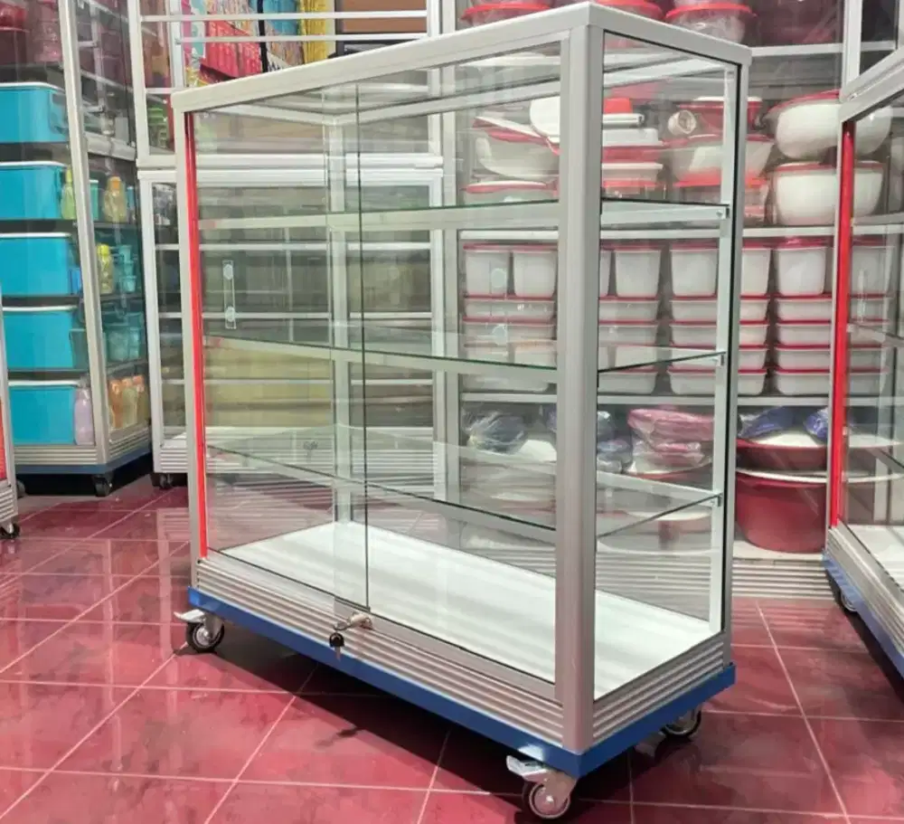 Etalase 1Mx1M Pake Roda & Kunci Buat Toko dll