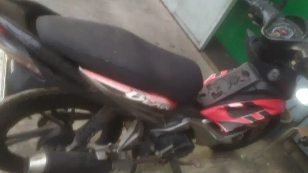 Di jual motor  Blade 2010 pajak hidup