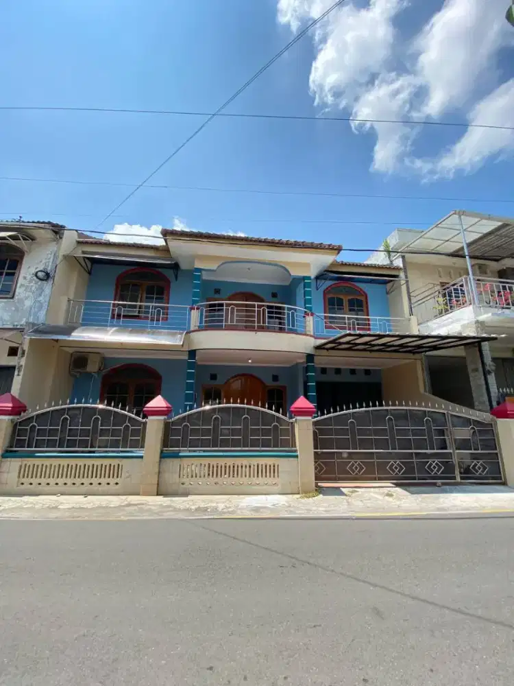 Rumah bagus dekat ke kampus UGM di Sinduadi mlati Sleman