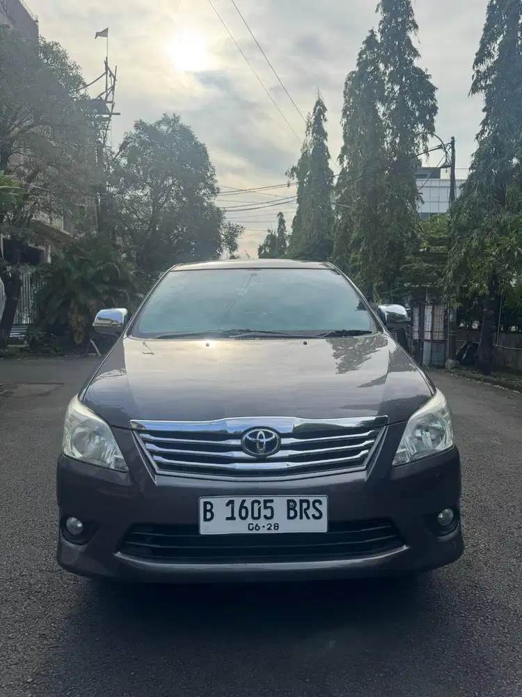 Dijual Toyota Kijang Grand Innova Diesel AT 2013 ANTIK