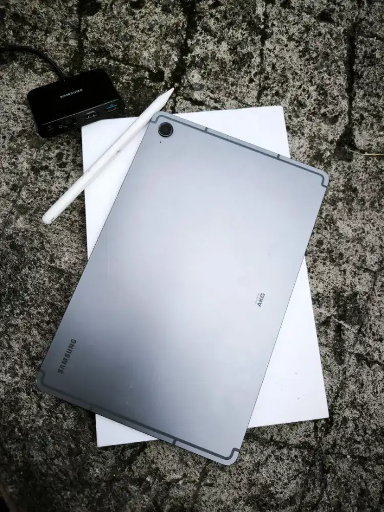 samsung tab s9 fe 6/128 fullset bonus dex multi adaptor