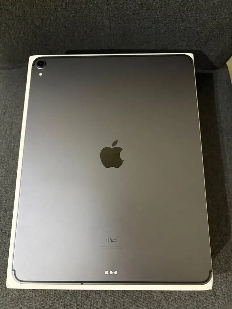 Ipad pro 12'9 inch wifi celluler 256 gb beacukai likenew
