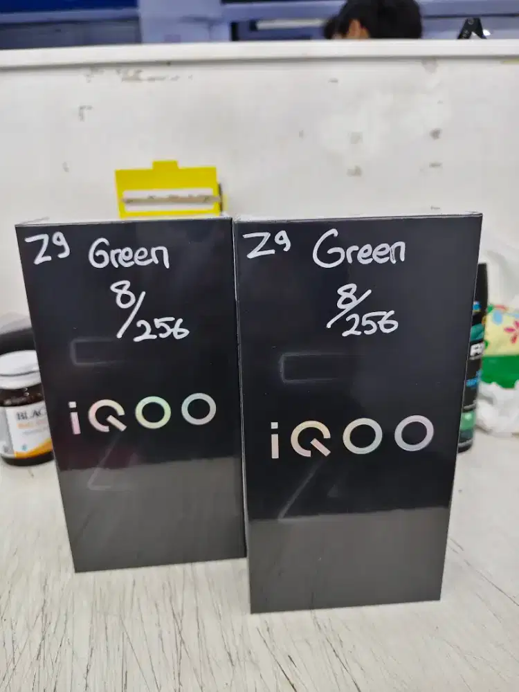 Iqoo z9 5g 8/256 New segel ready hijau