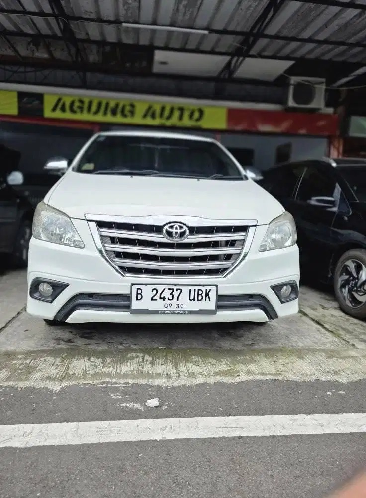 [km 75 ribu] toyota Innova G diesel 2015 barong