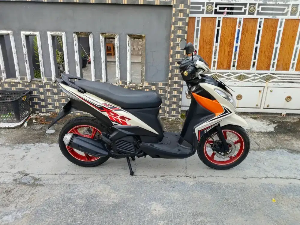 Yamaha Xeon RC F1 125 CC th 2013 plat 2028 PJK pnjng mesin halus