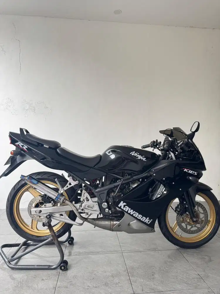 Ninja RR Old 2010 hitam