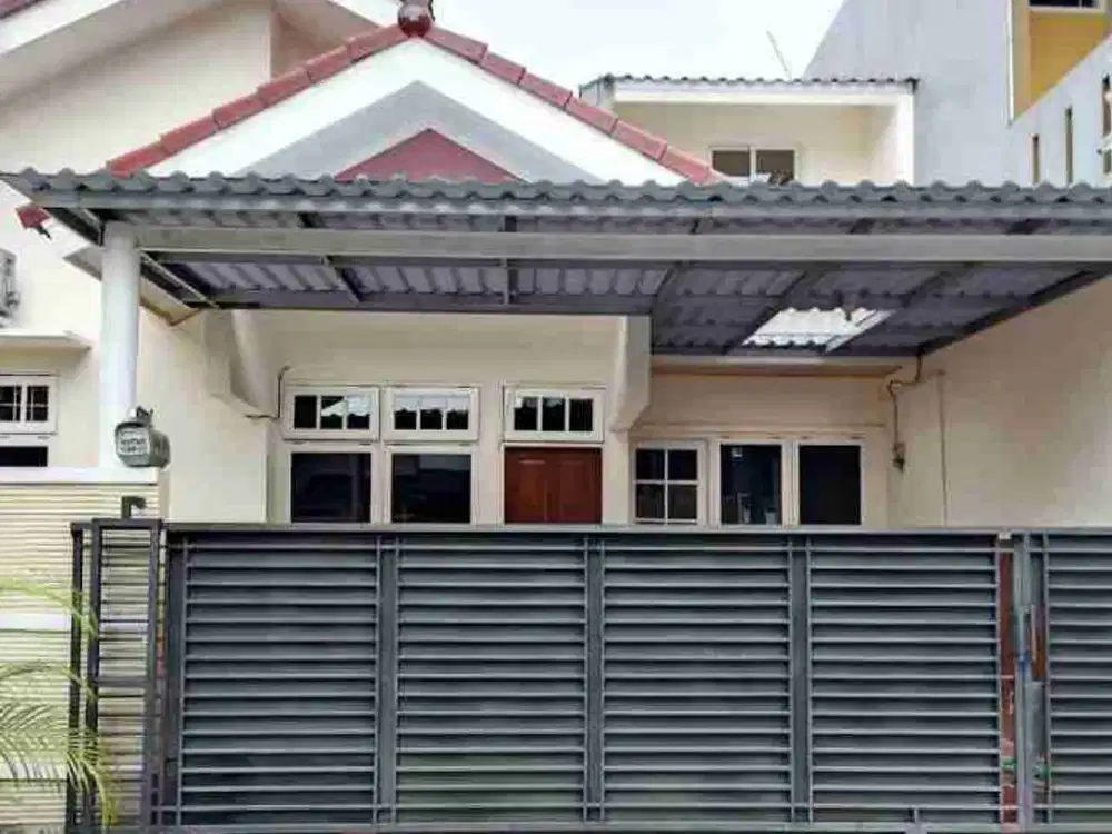 Disewakan Rumah baru direnovasi di pondok kelapa Jakarta timur