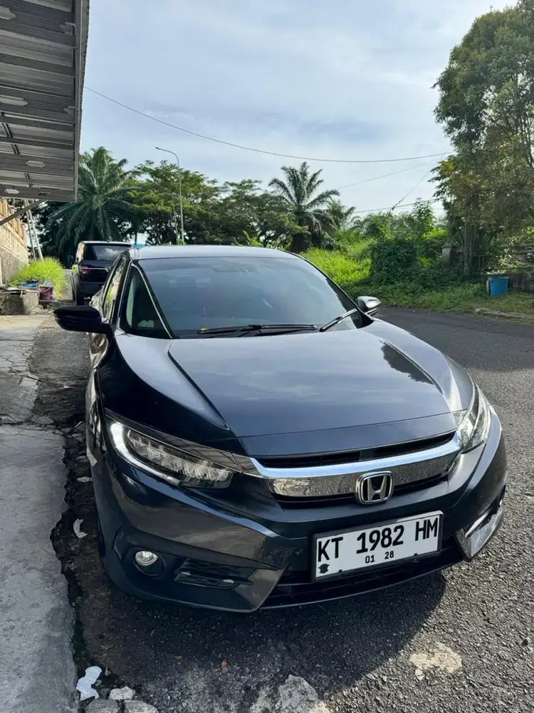 DI Jual Civic sedan 2018