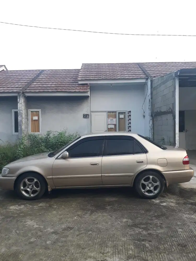 Toyota Corolla 1998 Bensin