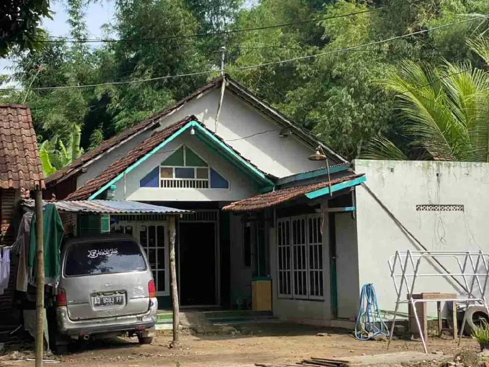 jual rumah dekat Ringin Tempurejo 220 M2