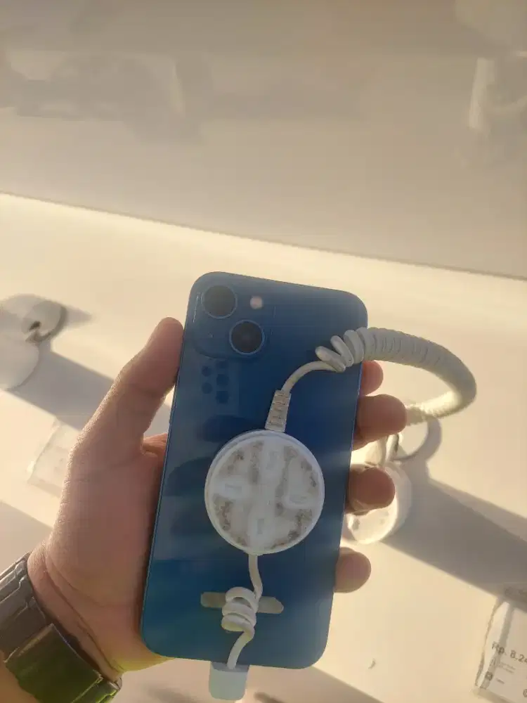 Dijamin New & Sealed! IPhone 13 Resmi Cicilan Ringan Triple Zero