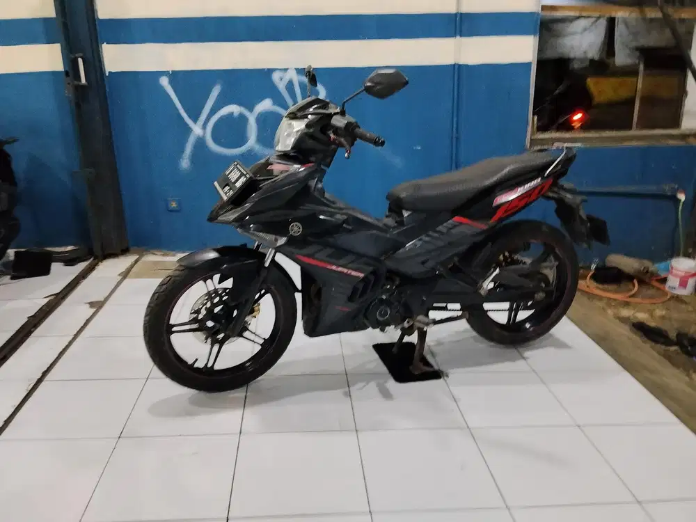 FOR SALE YAMAHA MX KING 2015 ISTIMEWA