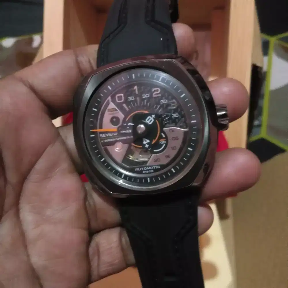 jam tangan sevenfriday limited edition