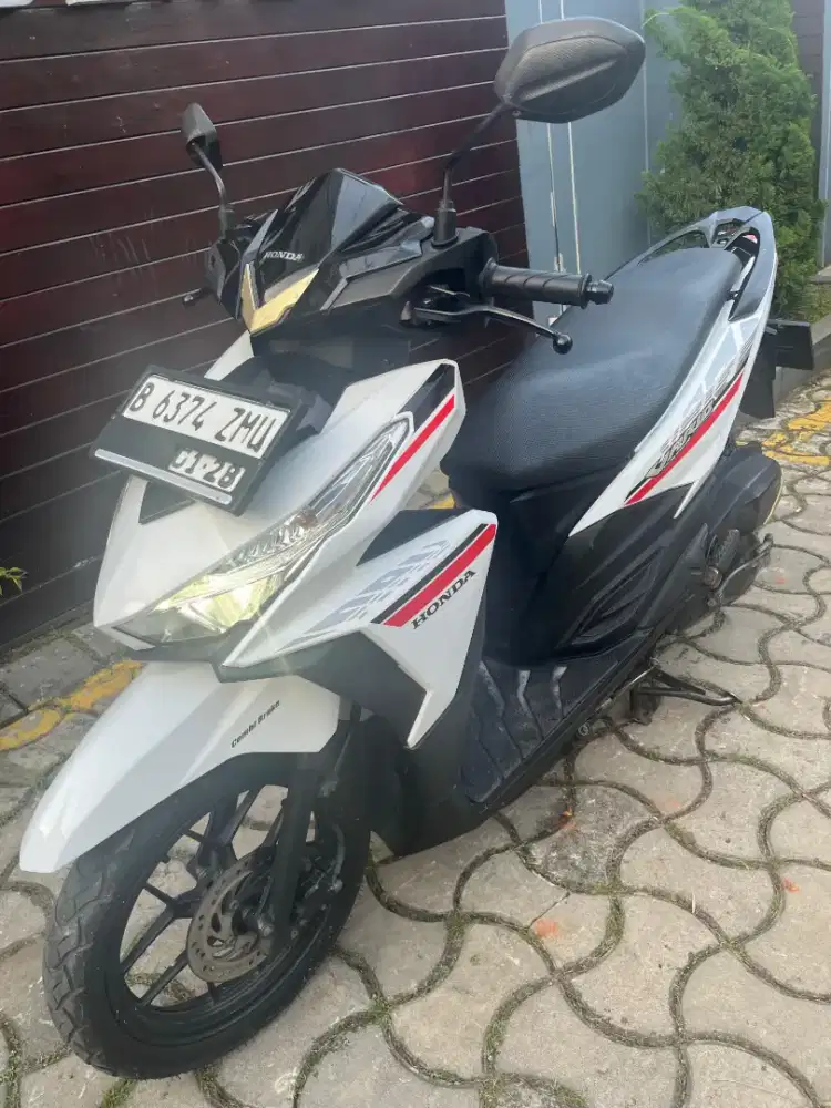 DIJUAL HONDA VARIO LED 125 CC ORIGINAL