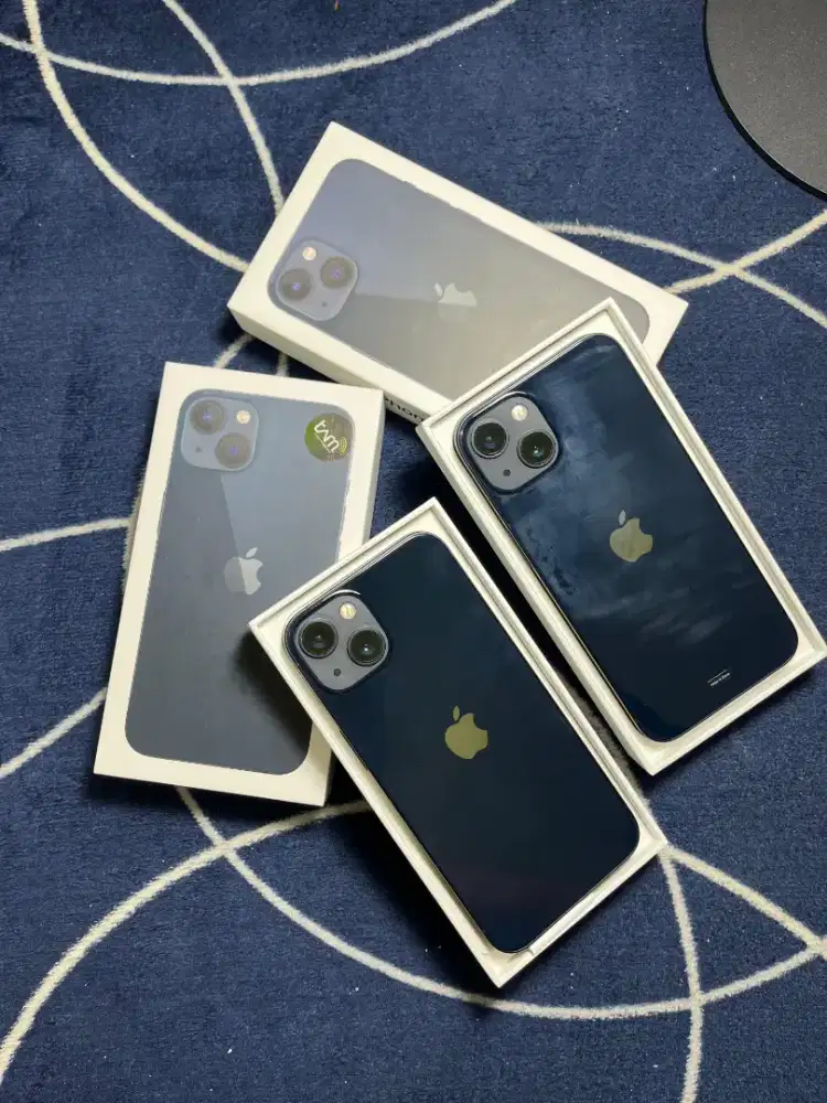 iPhone 13 128GB Garansi Resmi iBox