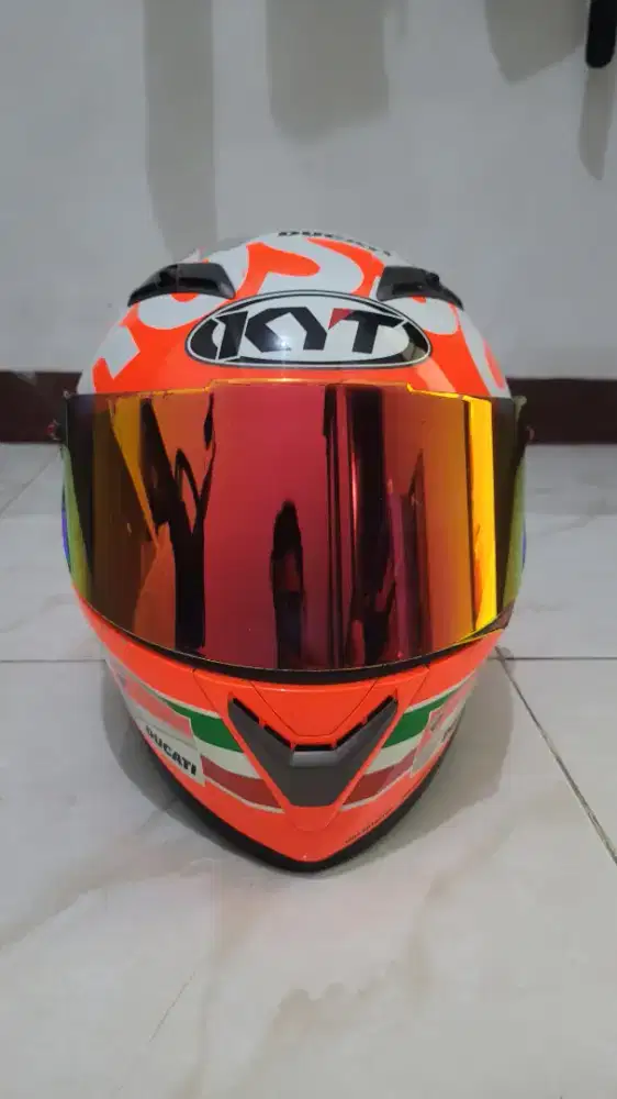 Helm kyt vendeta 2 mugelo