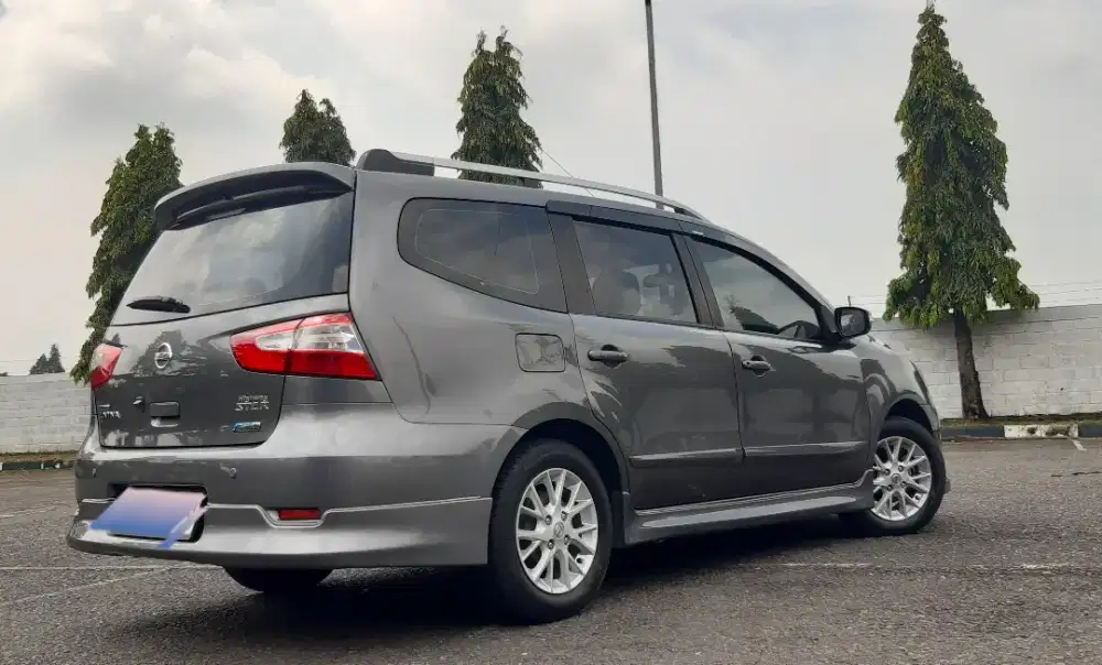 Km 50 Rb Antik! Grand Livina HWS Istimewa