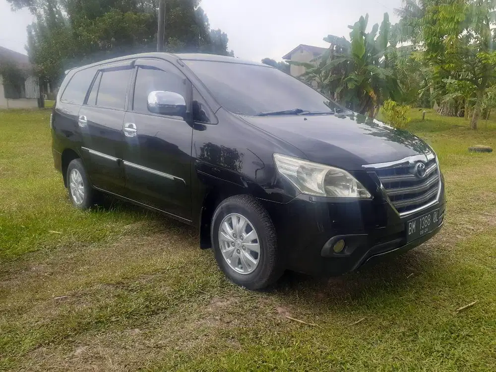 Dijual innova barong 2014