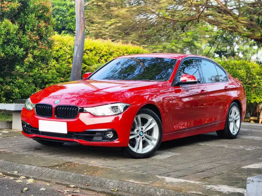 BMW 320i sport shadow edition