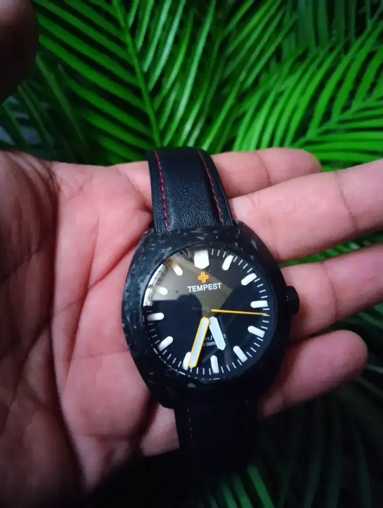 Tempest carbon 1 diver (not seiko, citizen, tissot, tag, omega, oris)