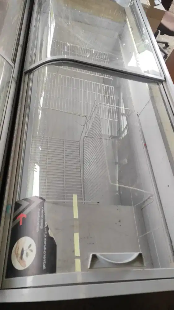 freezer sleding kaca melengkung 700 liter