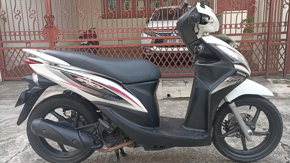 Honda spacy F1 tahun 2012.