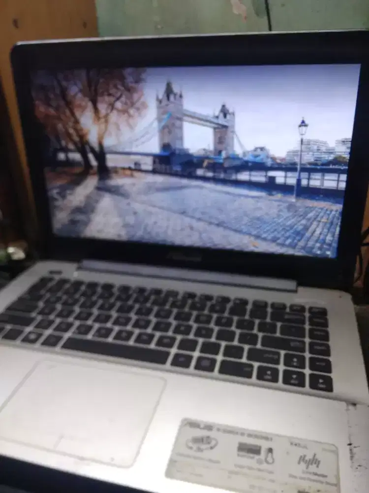 Laptop asus X455L
Core i3 gen 4