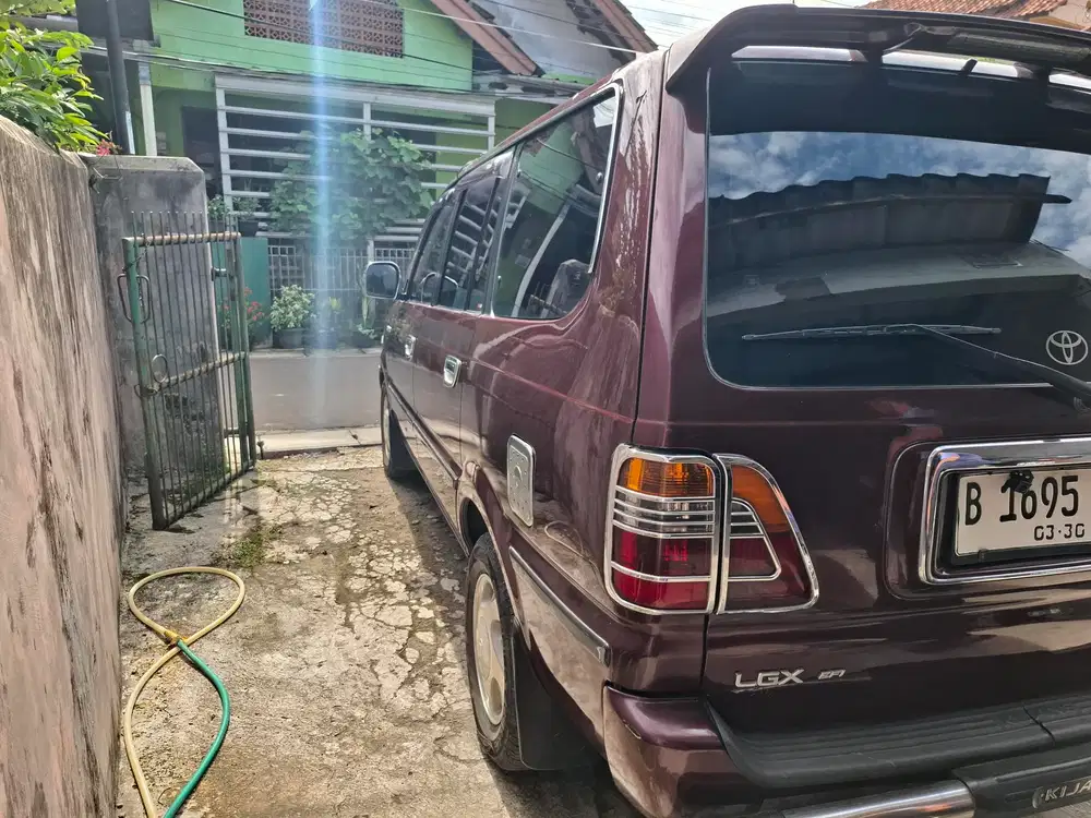 Toyota Kijang 2002 Bensin