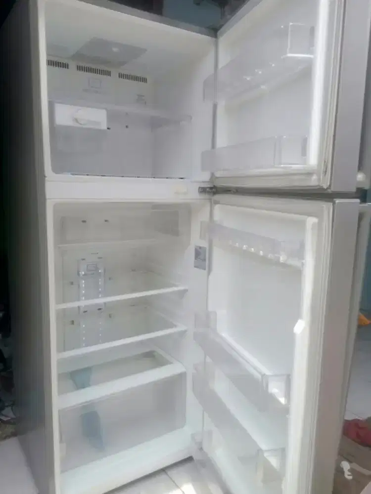 Kulkas LG jumbo semi inferter